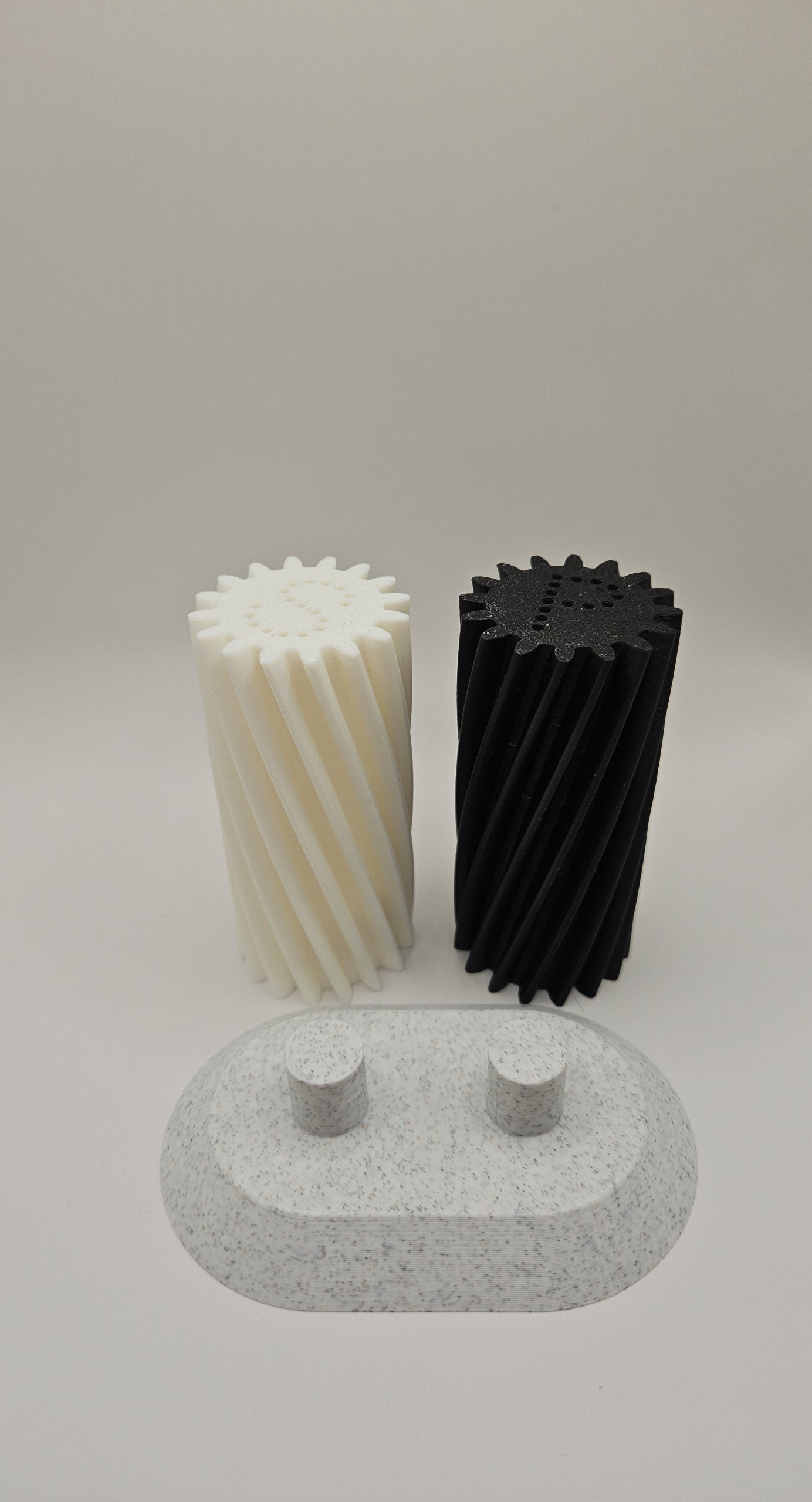 3D-printet salt- og peppersett Spiral Duo med fidget effekt